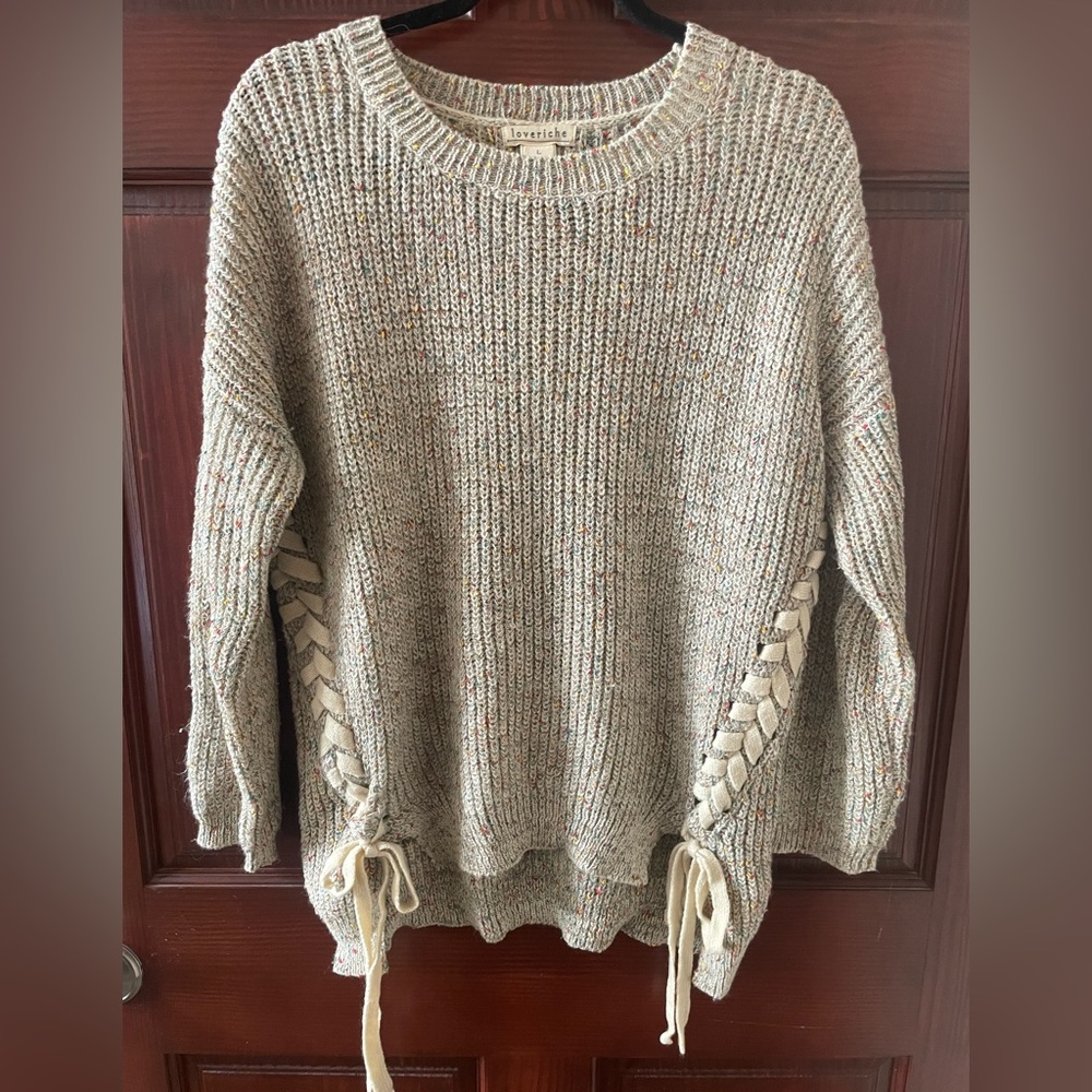 Loveriche knit sweater